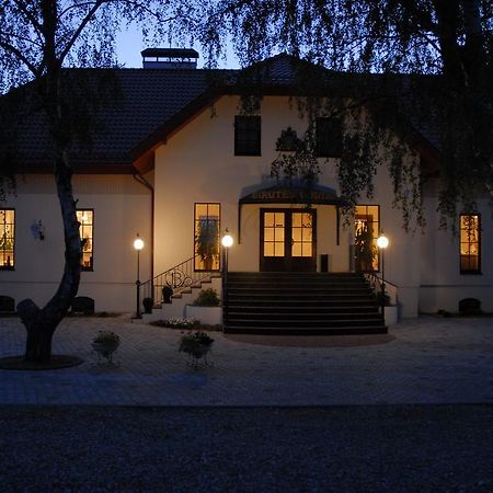 Guest House Birutes Uostas Šventoji Exteriör bild